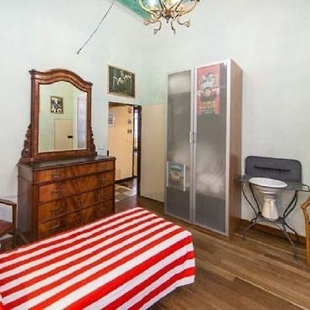 B&B La Rosa D'Oro Genoa Exterior photo